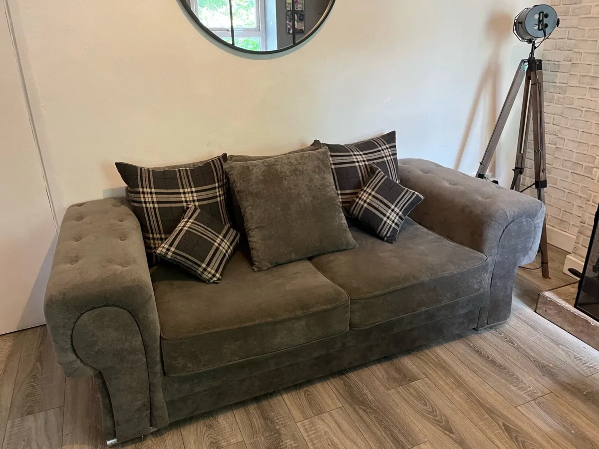 3 & 2 Seater Sofa - Image 3