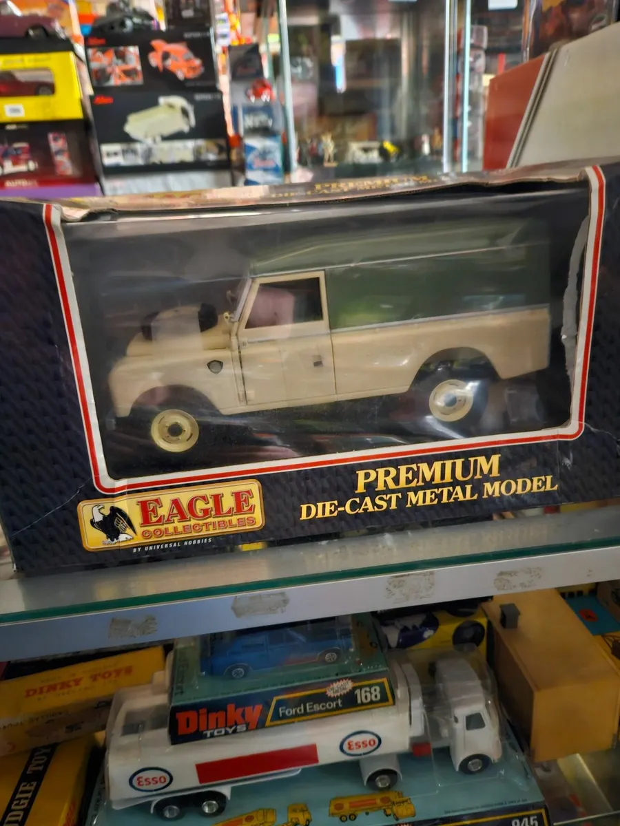 Corgi Eagle Collectibles Landrover 1.18 - Image 1