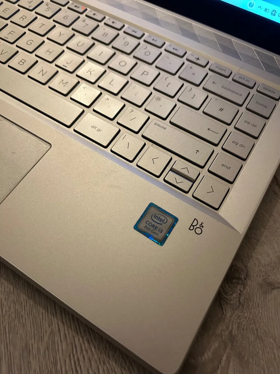 HP PAVILION 8 GENERATION - Image 3