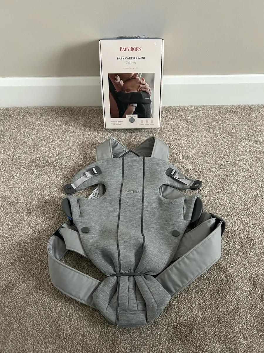 Baby Bjorn Baby Carrier Mini - Image 2