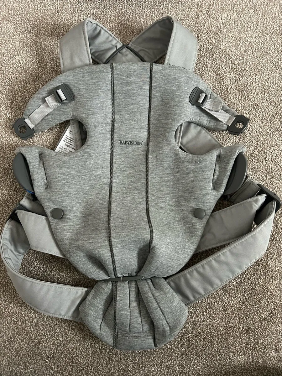 Baby Bjorn Baby Carrier Mini - Image 3