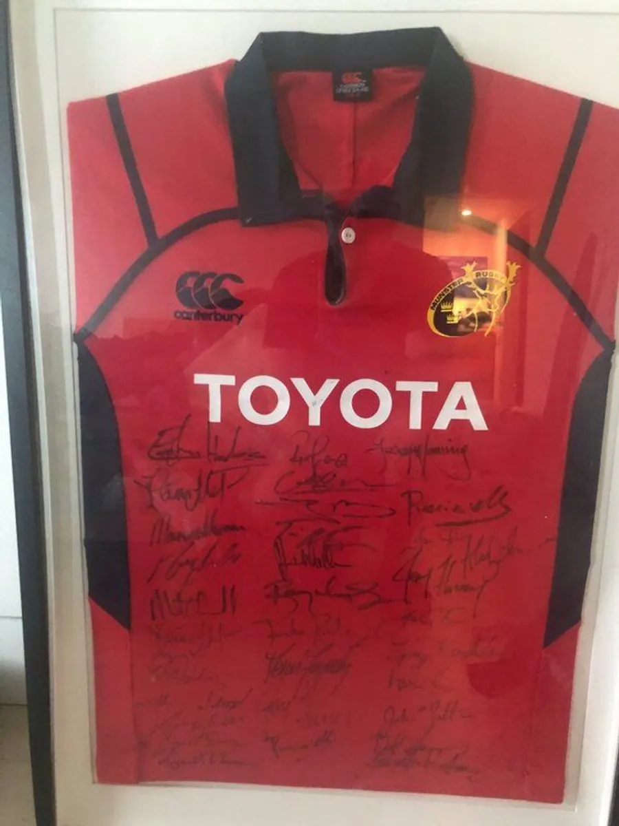 Signed Munster Jersey - Image 2