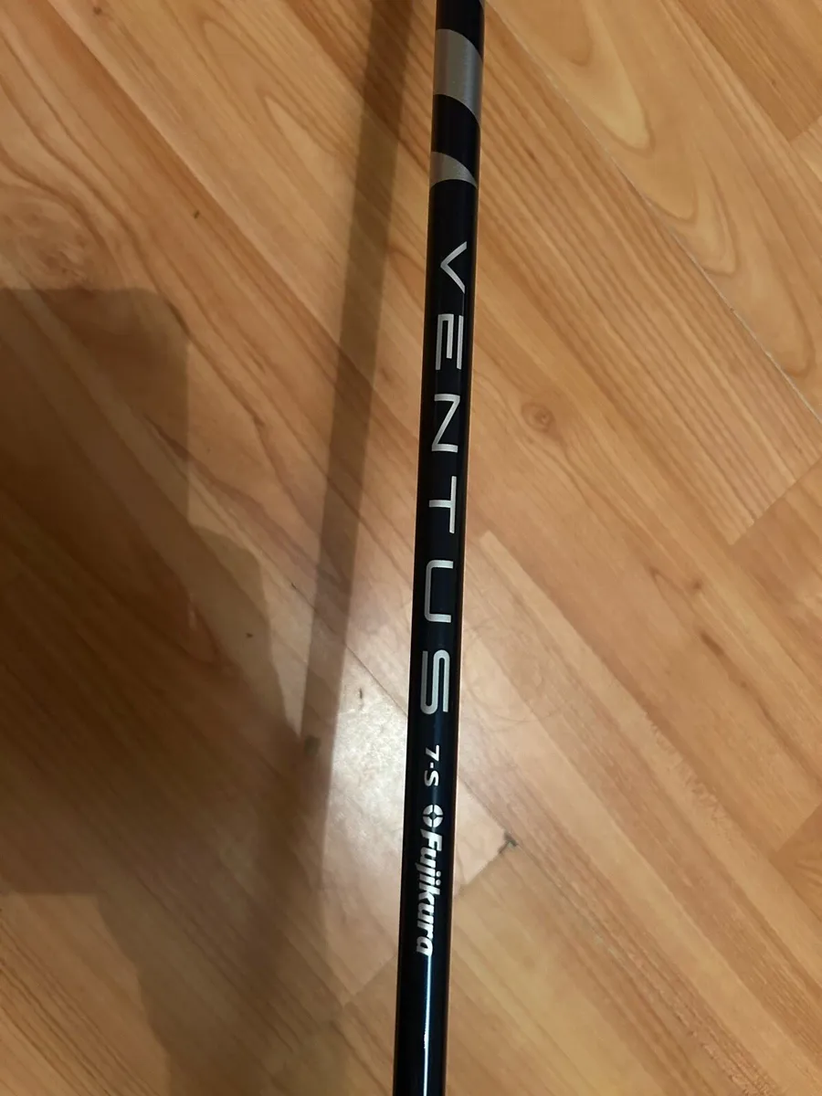 Titleist T200u 2 iron - Image 4