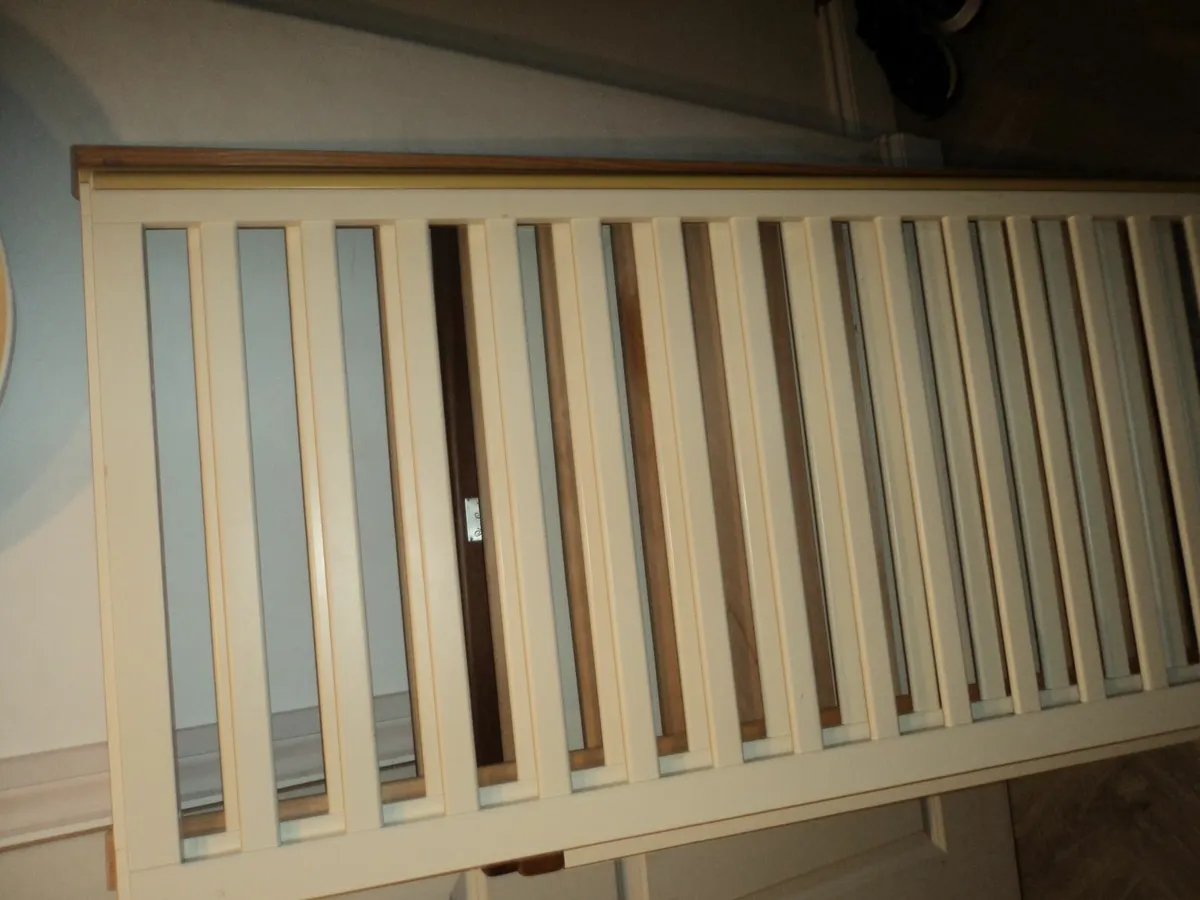 Silver cross Childs  Cot / bed - Image 4