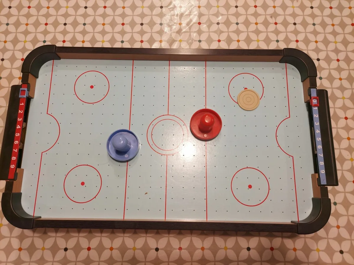 Mini Air hockey game - Image 1