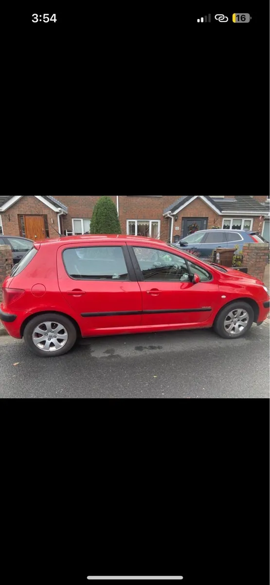 Peugeot has nct and tax low mileage - Image 3