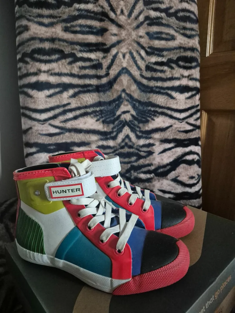 Hunter sneakers/wellies - Image 1