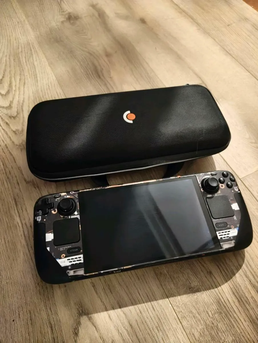 Steam Deck OLED 512gb + 512gb SD Card - Image 1