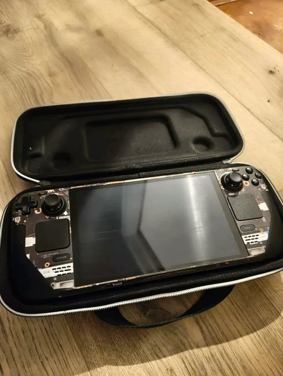 Steam Deck OLED 512gb + 512gb SD Card - Image 4