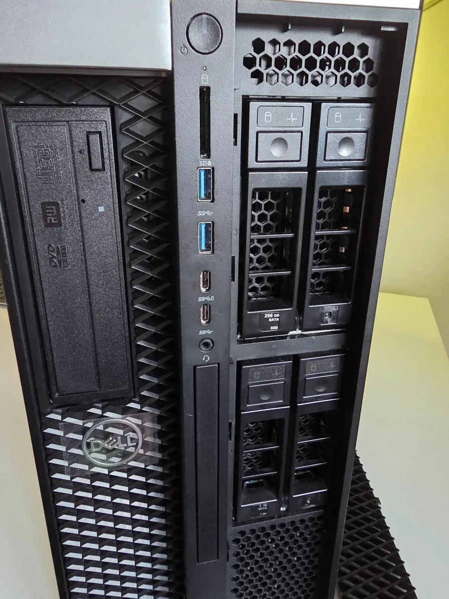 Dell Precision 7820 Tower PC - Image 2