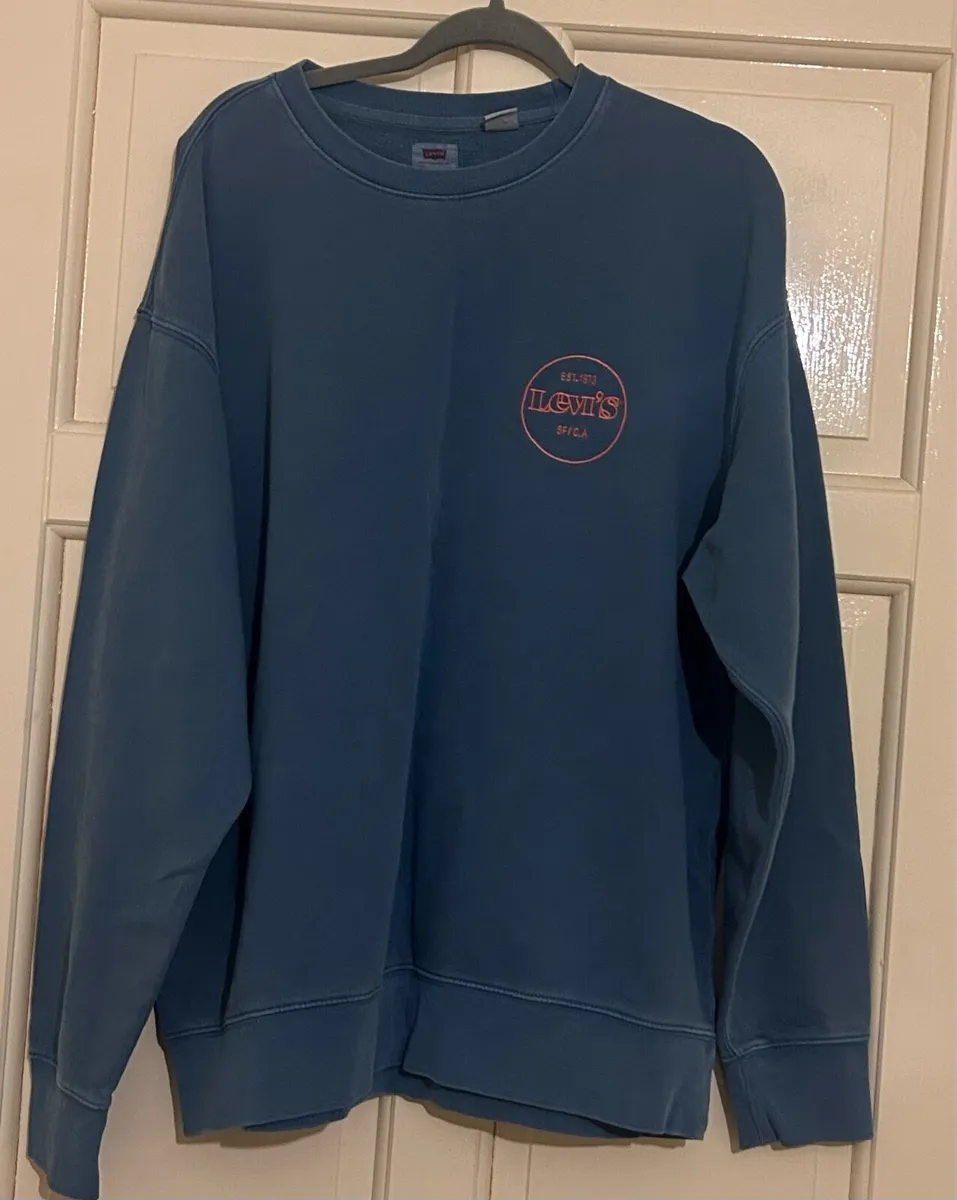 Men’s Levi’s jumper - Image 1