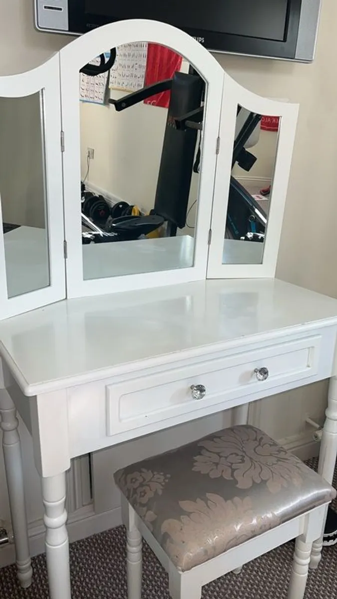 Vanity unit - Image 1