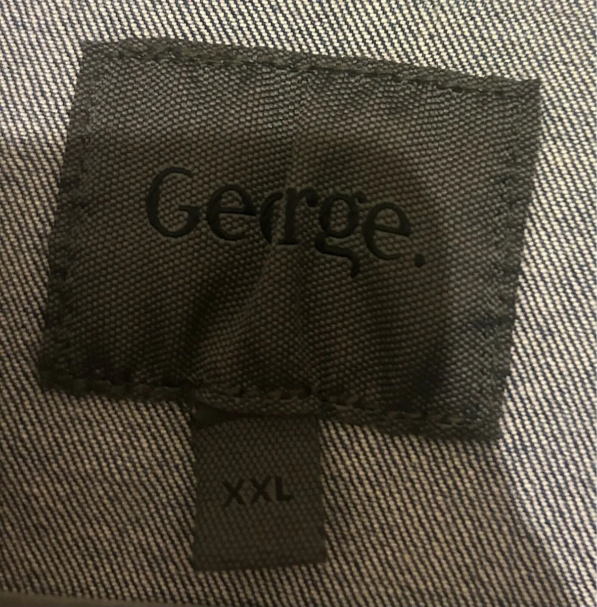 Men’s sleeveless denim jacket - Image 2