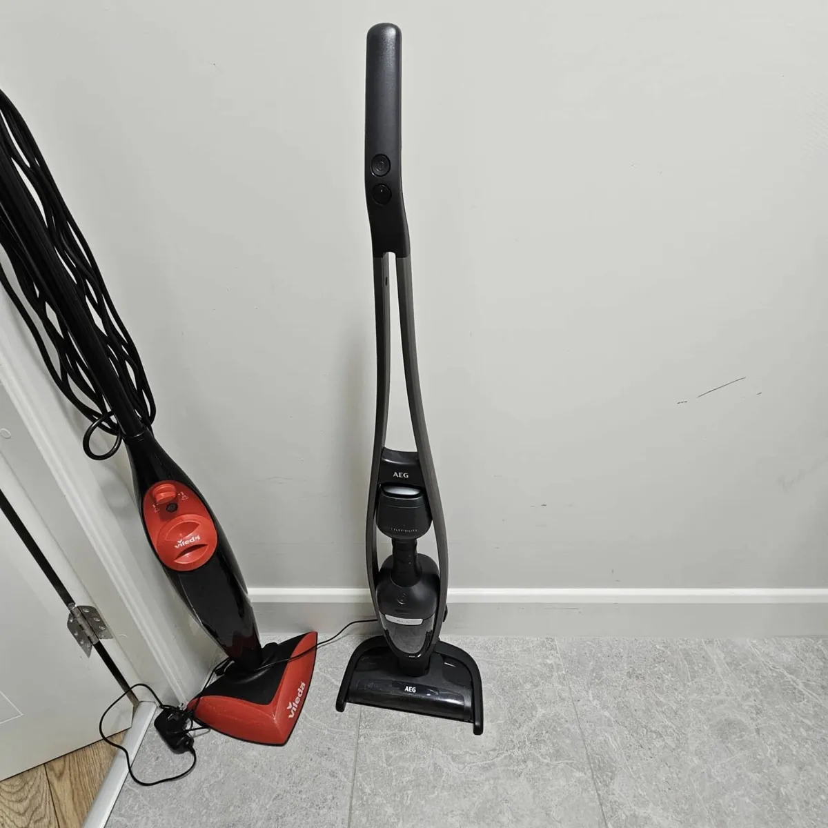 AEG QX9 Cordless Vacuum & Vileda Steam Mop Bundle - Image 1