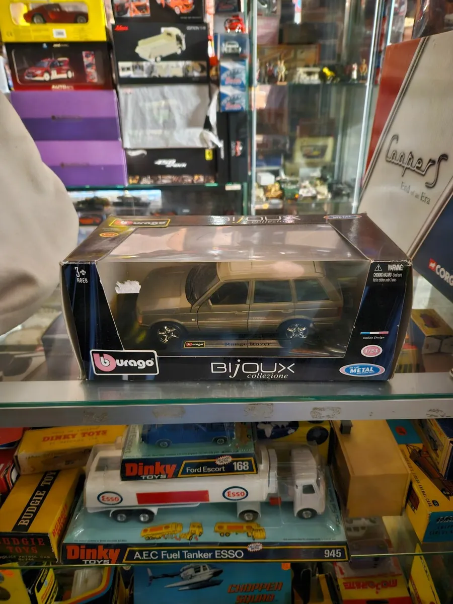 Corgi Burago Range Rover 1.24 - Image 1