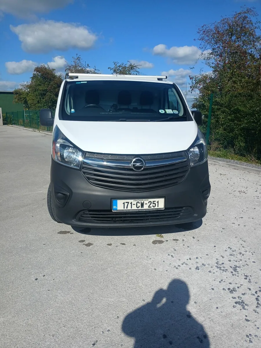 Opel Vivaro 2017 - Image 3