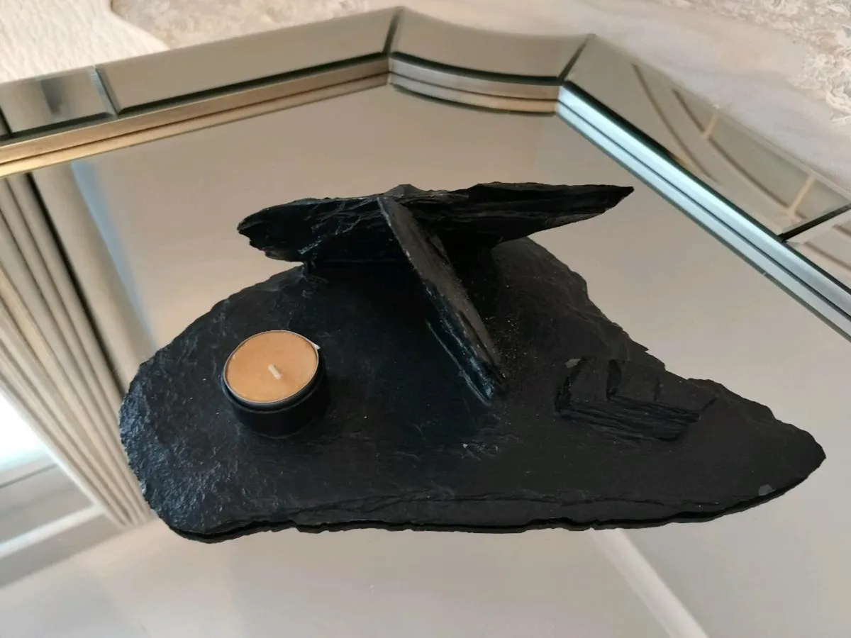 Slate t-light holder