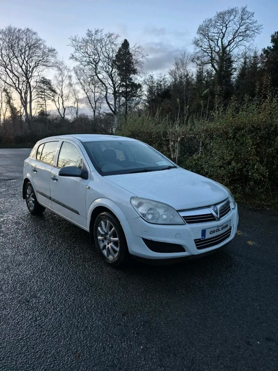 2009 Vauxhall Astra 1.7 CDTI - Image 1