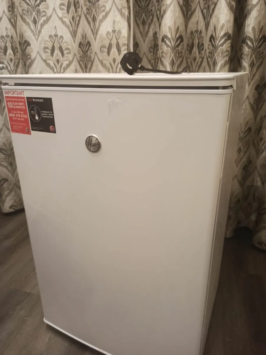 Hoover Freestanding Freezer - Image 1