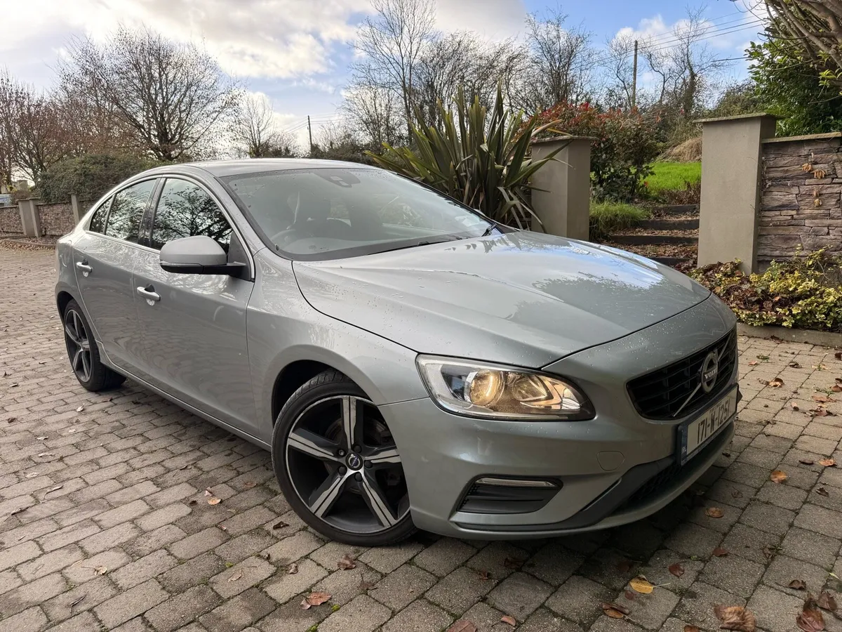2017 Volvo S60 R Design 2.0 Diesel - Image 1