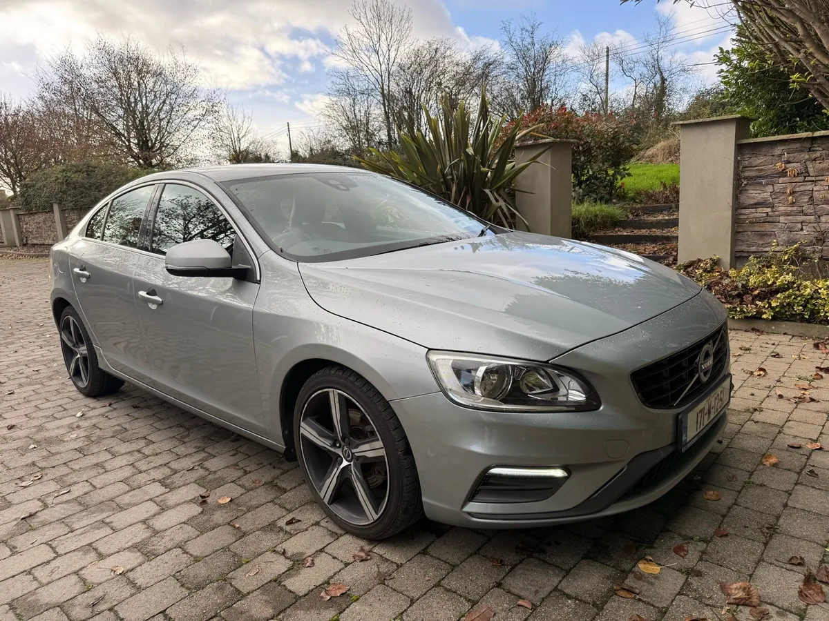 2017 Volvo S60 R Design 2.0 Diesel - Image 2