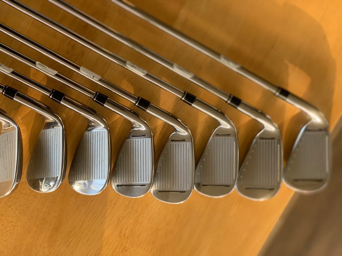 Taylormade RSI 1  Irons - Image 2