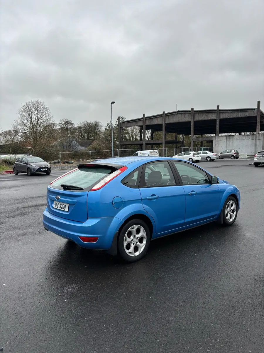 Ford Focus - Image 2