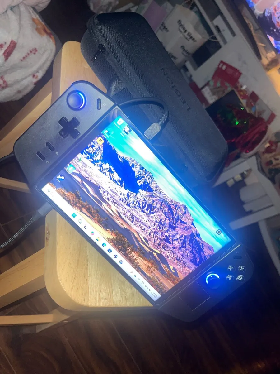 Lenovo Legion Go - Image 2