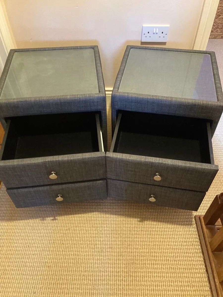 Glass top wooden bedside tables - Image 3