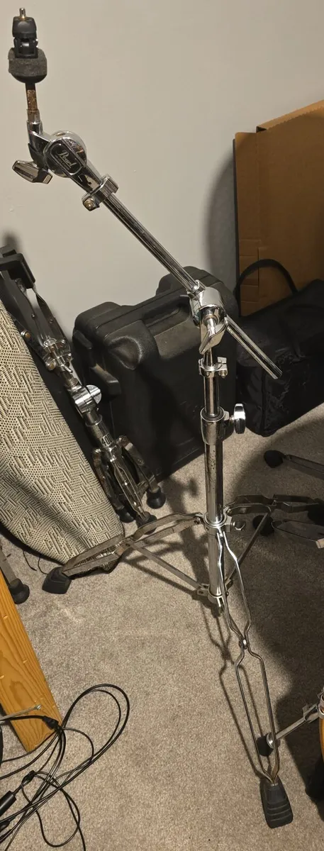 Pearl cymbal stand - Image 1