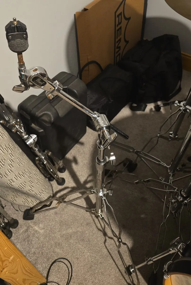 Pearl cymbal stand - Image 3