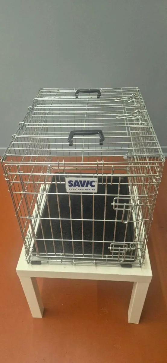 Dog crate - Image 1