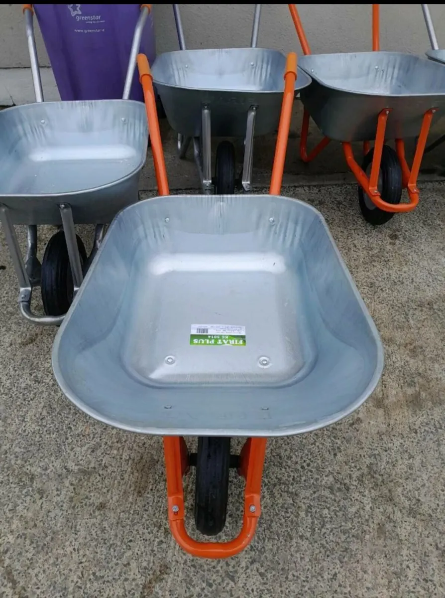 Wheel barrow  50 Euros - Image 1