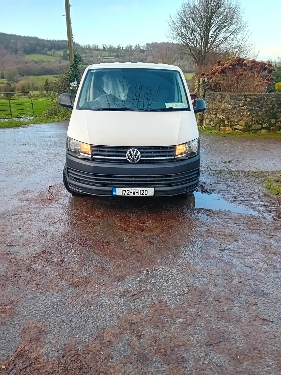 Volkswagen Transporter 2017 - Image 3