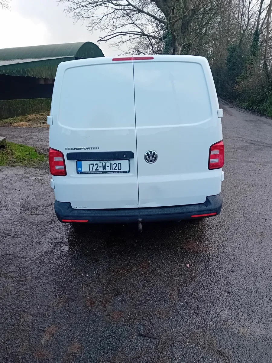 Volkswagen Transporter 2017 - Image 4