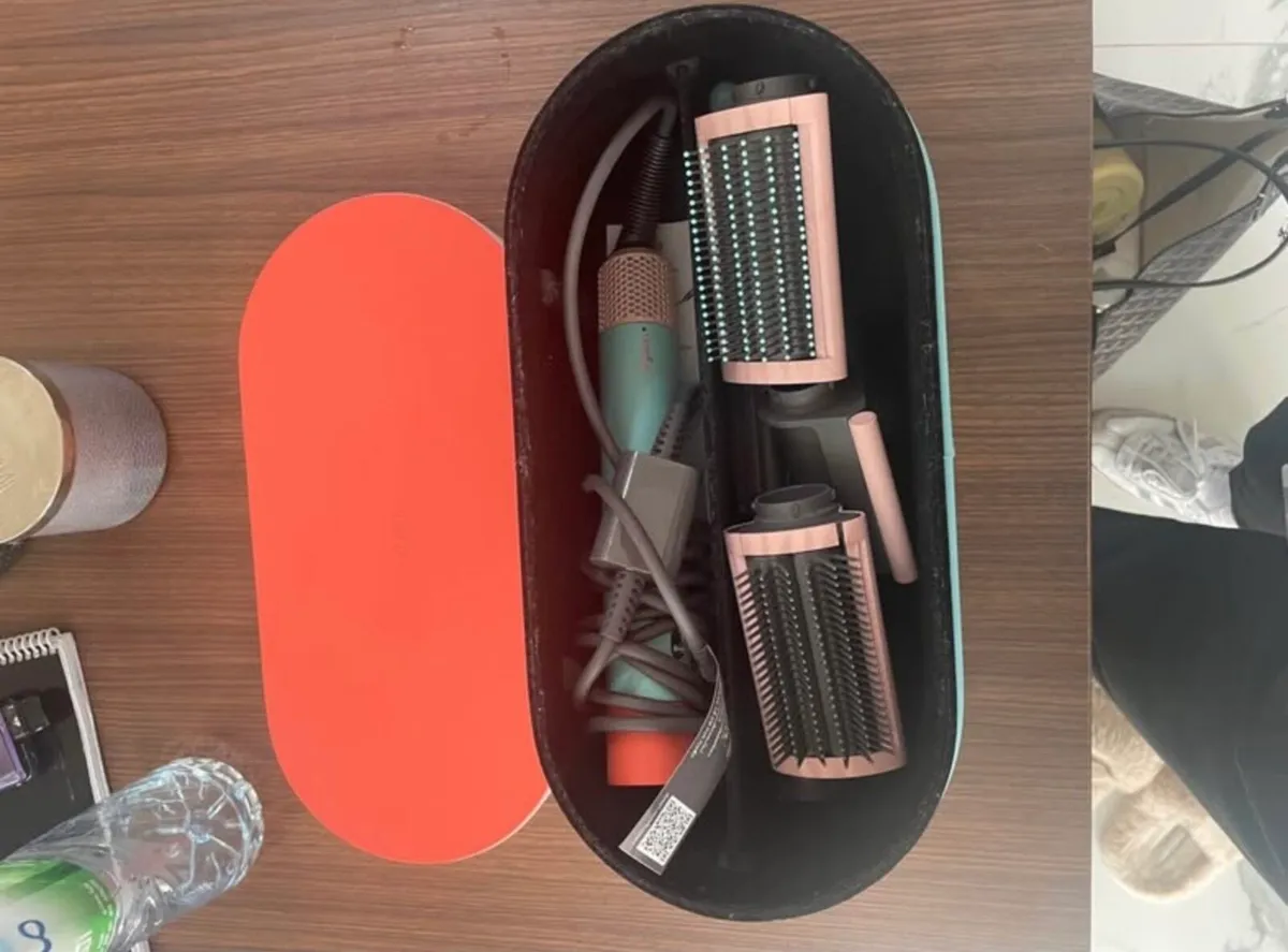 Dyson air wrap - Image 3