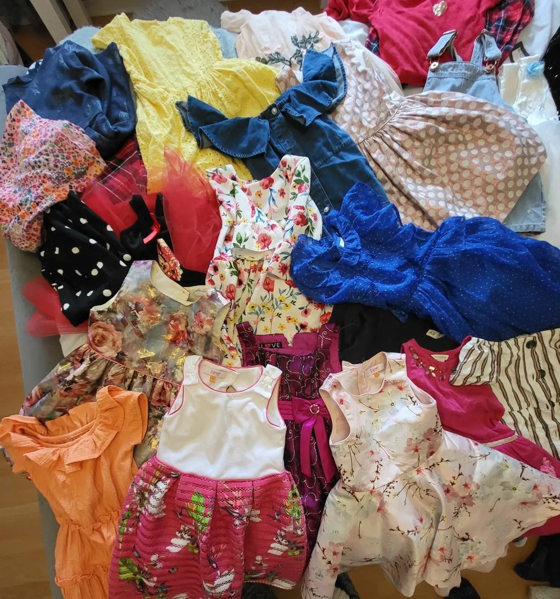 Girls clothes - Image 3