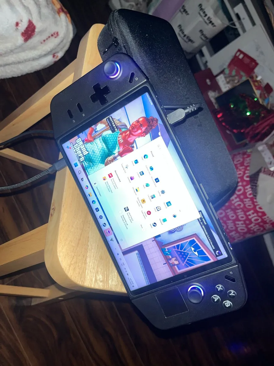 Lenovo Legion Go - Image 1