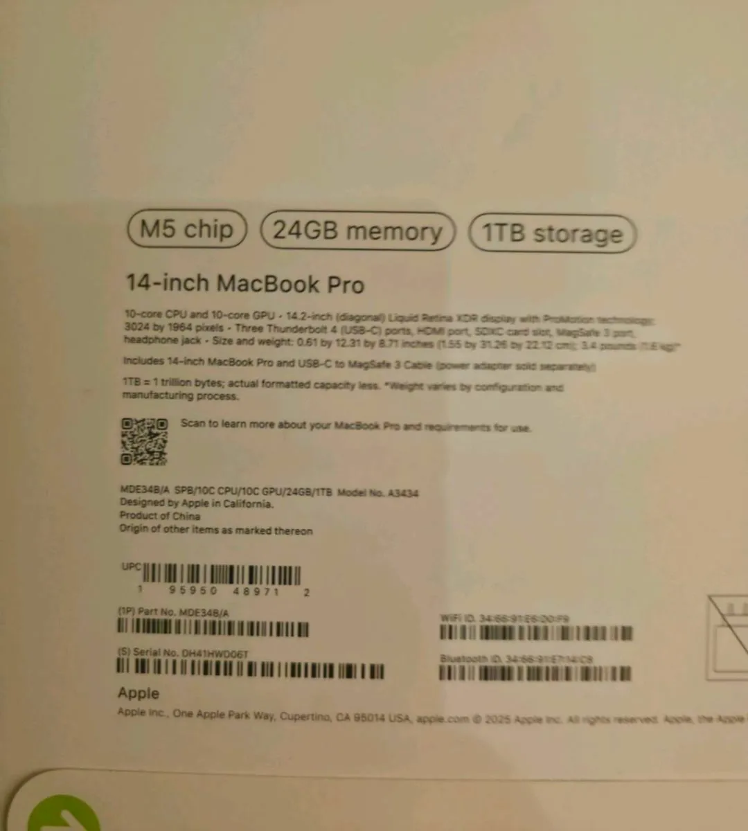 Macbook Pro M5 Chip 24GB/1TB - Image 3