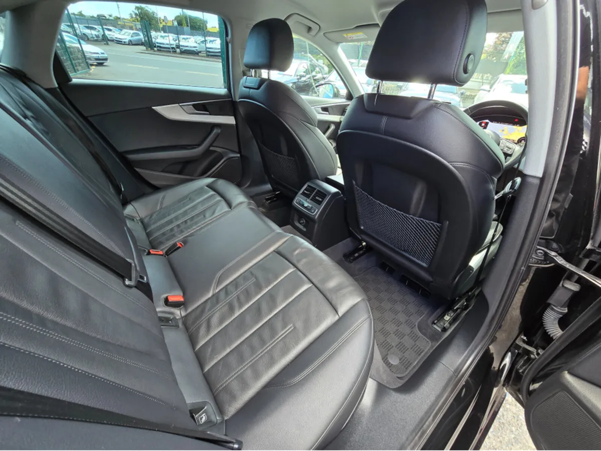 Audi A4 FULL LEATHER SEATS PACK SAT NAV CARPLAY - - Image 4
