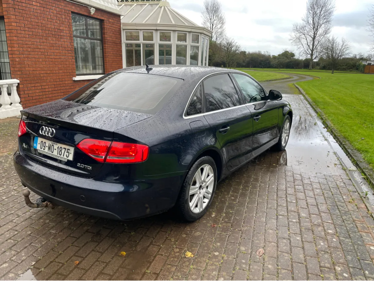 Audi A4 2.0 TDI SE 141BHP 4DR - Image 4
