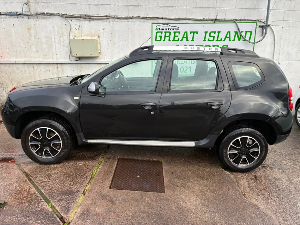 Dacia Duster PRESTIGE 1.5 DCI 110 4X2 4DR - Image 2