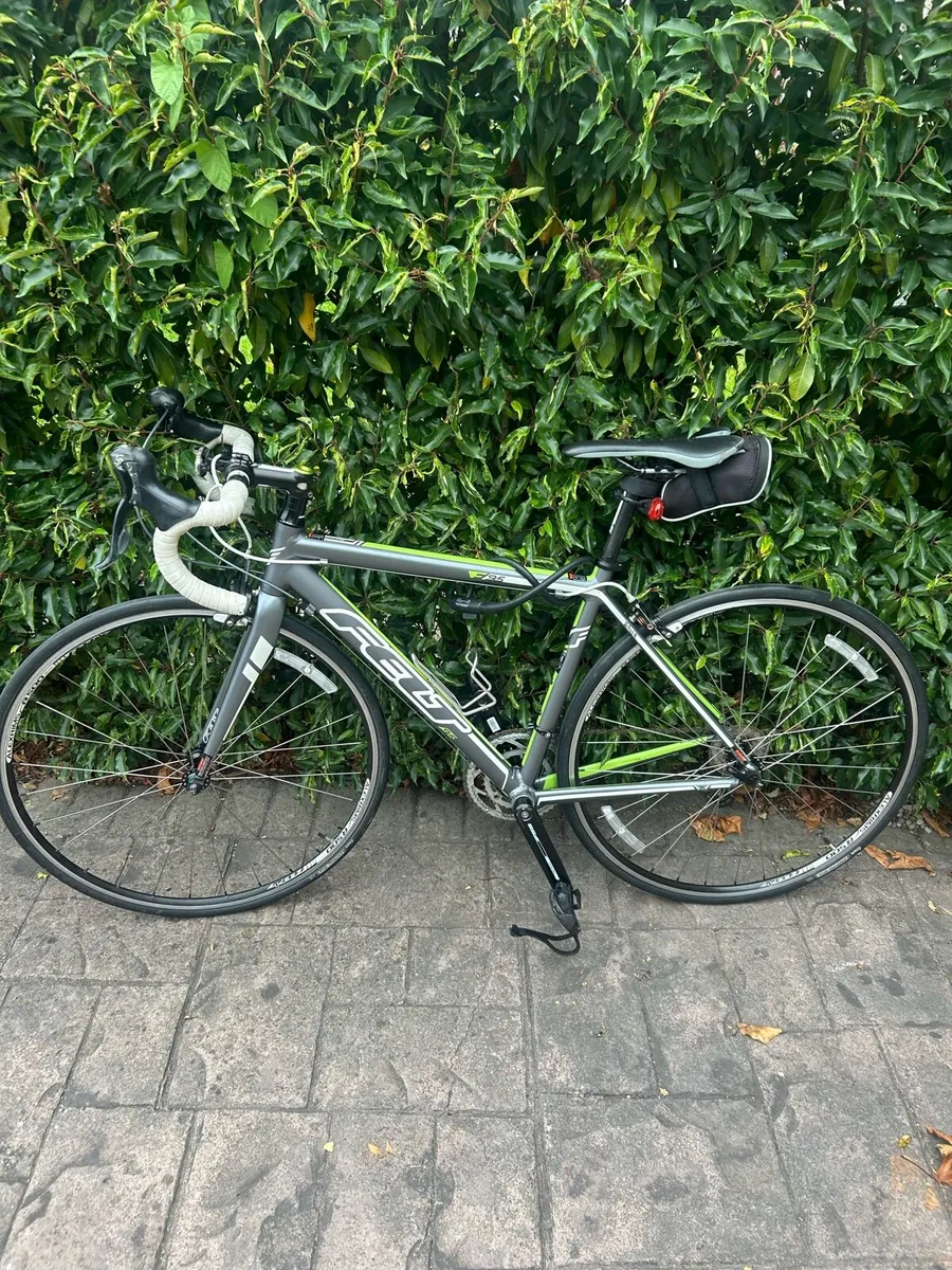 Felt Junior Road Bike (Age 12+) Received Service - Image 1