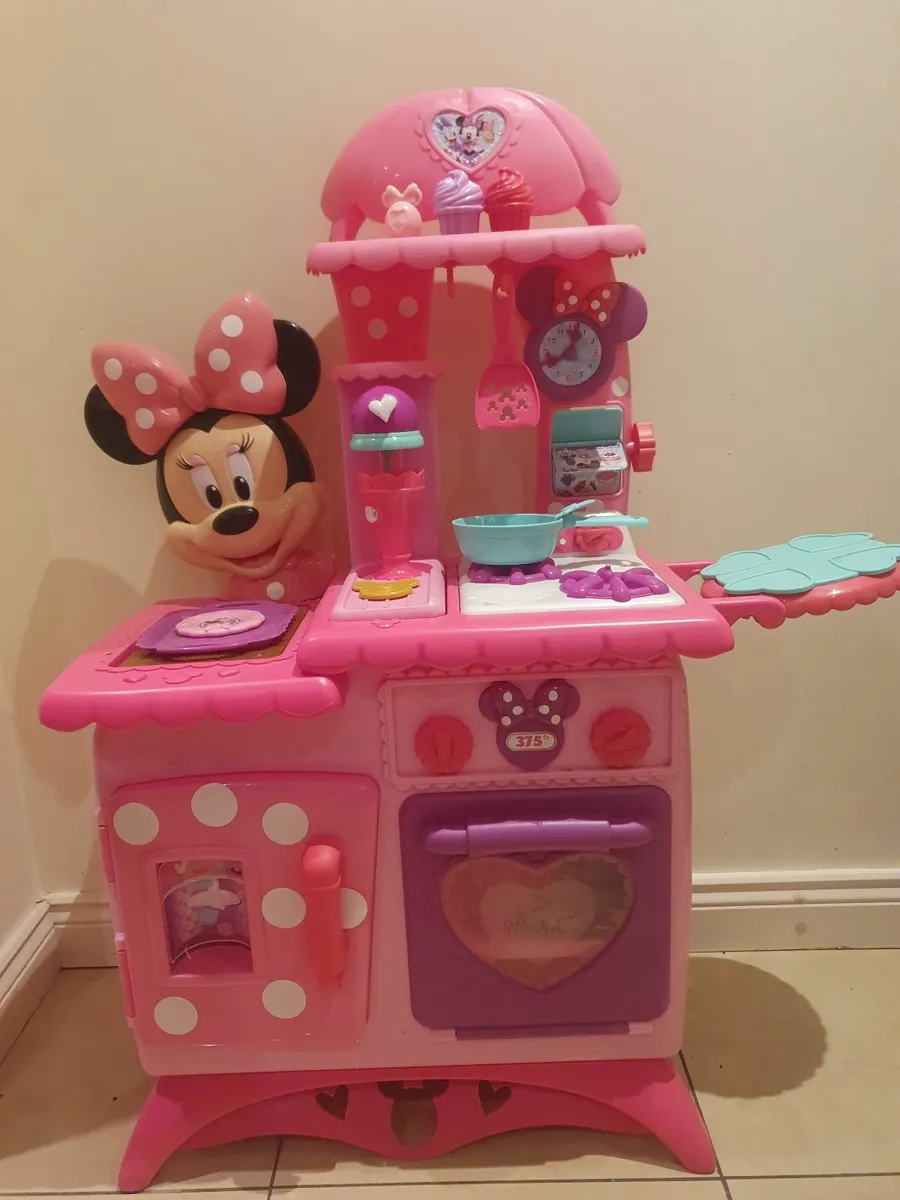 Minnie mouse kitchen - Image 1
