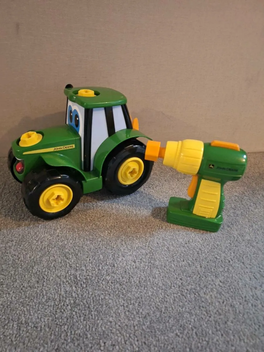 Joh Deere build yourself tractor