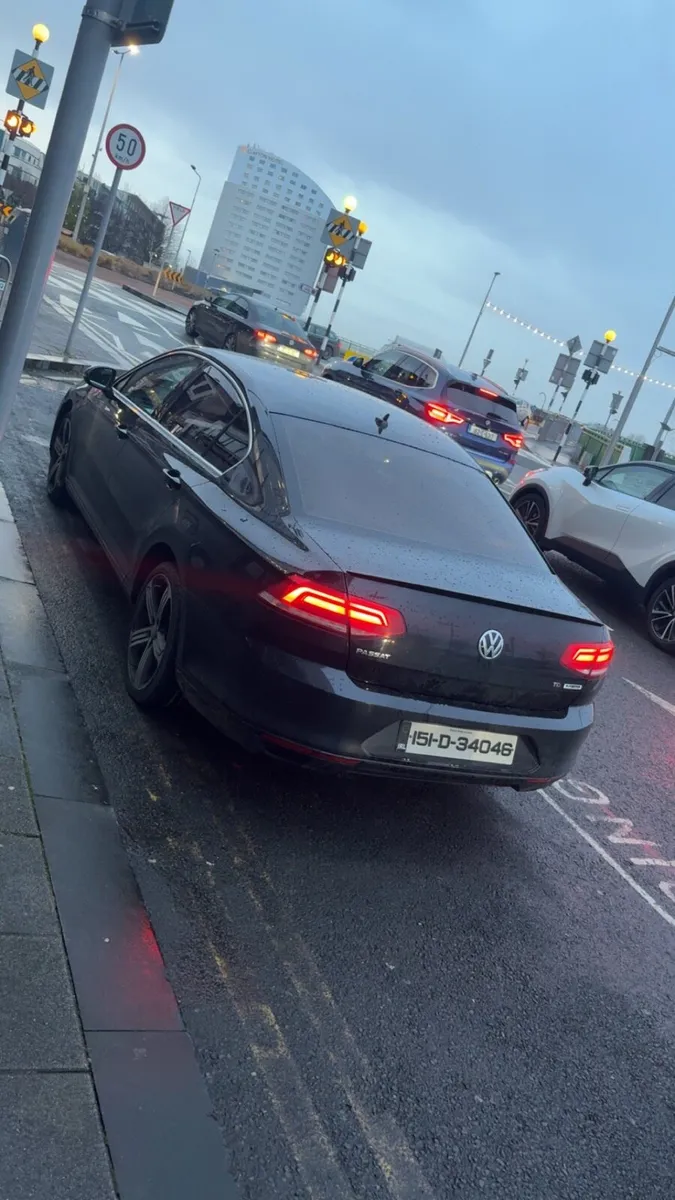 VW Passat - Image 2