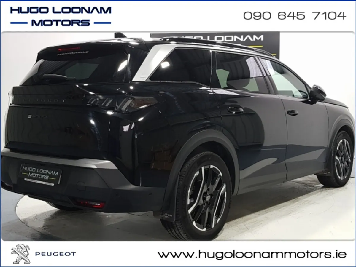 Peugeot 5008 ALLURE 73KWH 210BHP - Image 2
