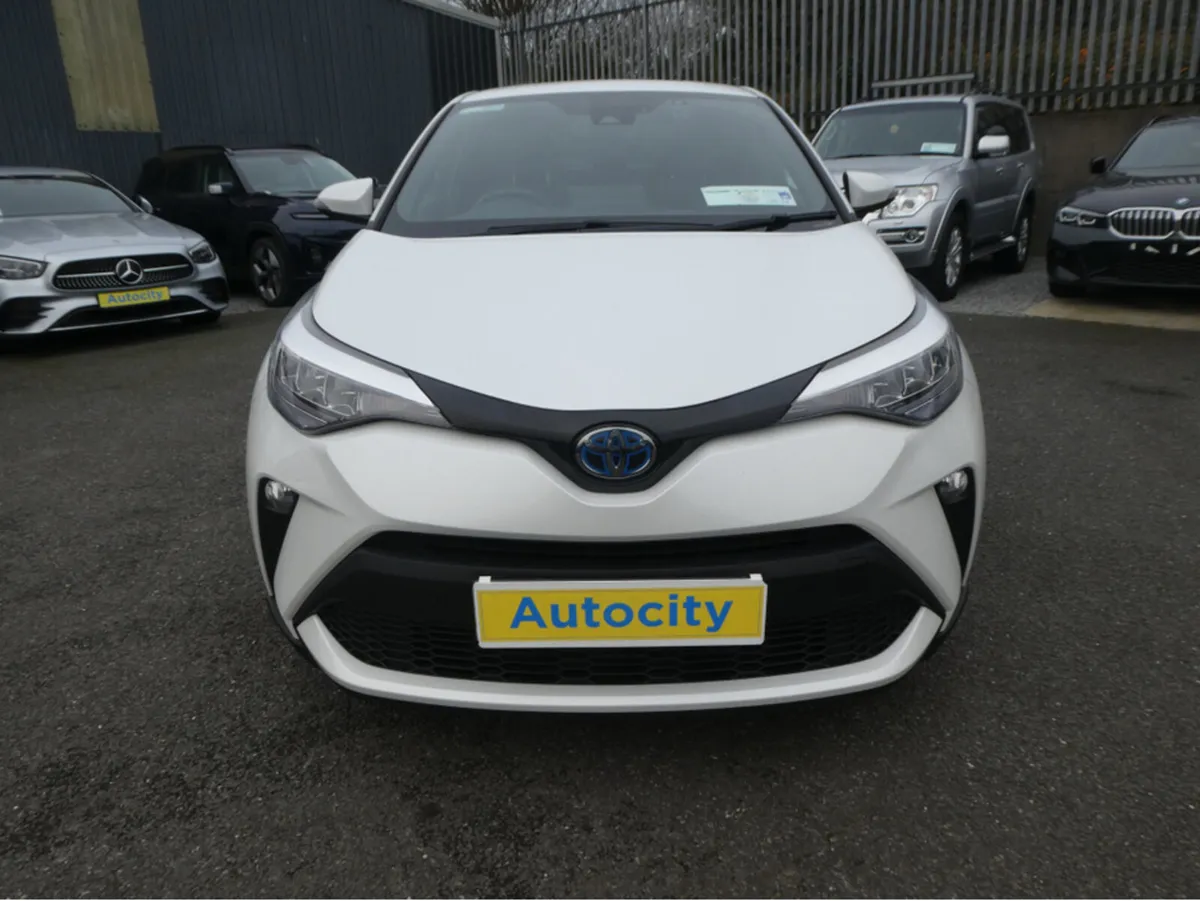 Toyota C-HR HYBRID SPORT 4DR AUTO 72kw - Image 2