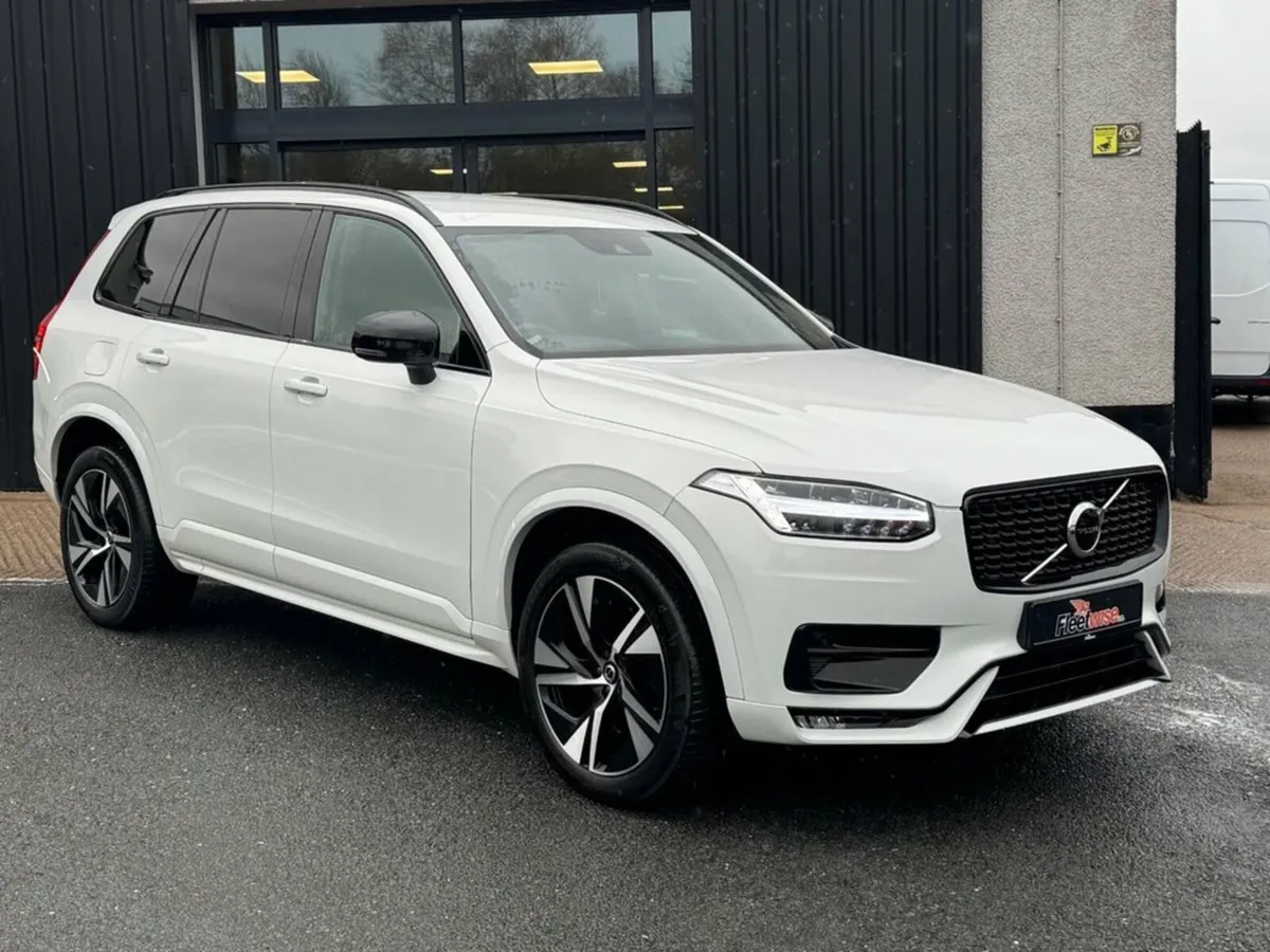 2.0 B5 MHEV R-Design SUV 5dr Diesel Hybrid Auto 4W - Image 1