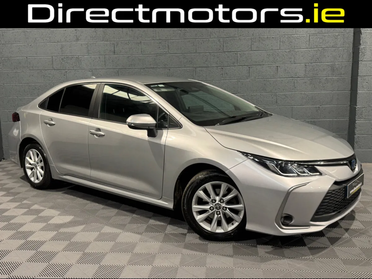 Toyota Corolla LUNA SALOON 4DR AUTO HYBRIDS - Image 4